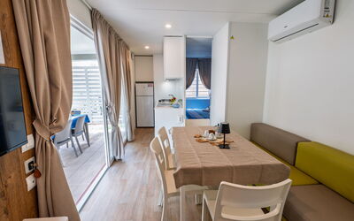 Accommodation:&nbsp;Rosolina Mare Club 627.5