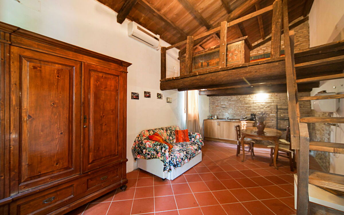 Accommodation:&nbsp;Galatea 603.4