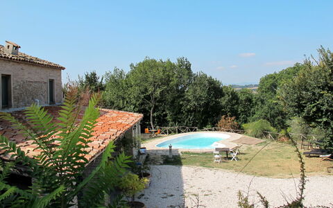 Accommodation:&nbsp;Leda 603.7