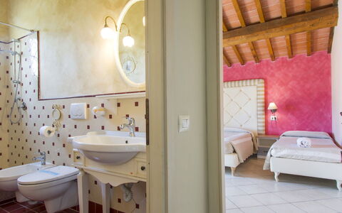 Riparbella 621: Bathroom, Room, Property, Tile, Interior Design, Wall, Building, Floor, Real Estate, House