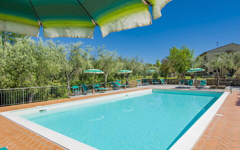 Casale Marittimo 607: Water, Sky, Plant, Property, Daytime, Swimming Pool, Building, Green, Azure, Shade