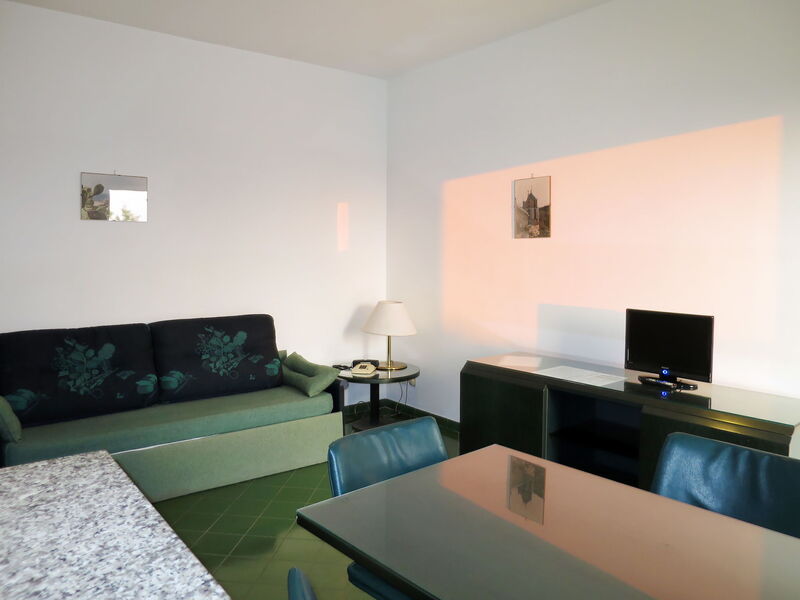 Accommodation:&nbsp;Costa Di Kair e Din (Spl110) 654.1