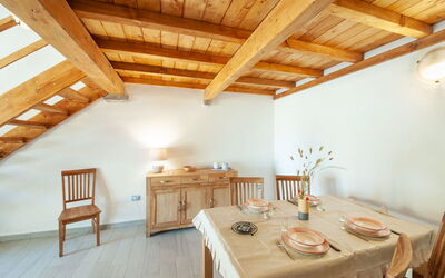 Loft la Pietraia 622.3: Water, Building, Property, Sky, Plant, Tree, Window, Leisure, Urban Design, Swimming Pool