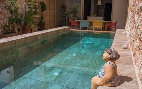 Cordella: Water, Swimming Pool, Azure, Wood, Building, Flooring, Floor, Leisure, Wall, Plant