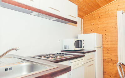 Accommodation:&nbsp;Les Hameaux de Miel 615.3