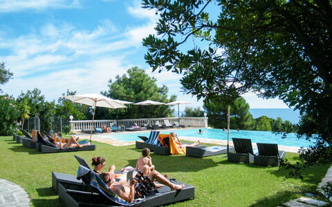 Solenzara 647: Leisure, Grass, Summer, Lawn, Tourism, Tree, Backyard, Vacation, Outdoor Furniture, Recreation
