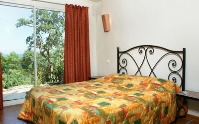 Accommodation:&nbsp;F3 Charme 647.3