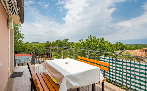 Sandra: Cloud, Sky, Table, Outdoor Furniture, Shade, Building, Wood, Architecture, Interior Design, Leisure