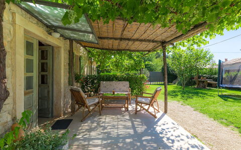 Hrelja: Property, Real Estate, Building, House, Residential Area, Yard, Home, Backyard, Pergola, Botany