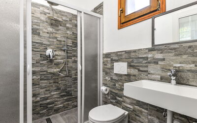 Accommodation:&nbsp;Il Melograno 678.12
