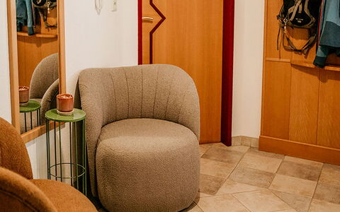 Zell am Ziller 685: Furniture, Flooring, Floor, Wood, Interior Design, Brown, Chair, Comfort, Wood Stain, Living Room