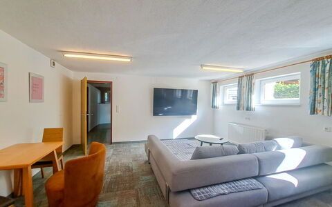 Zell am Ziller 685: Interior Design, Flooring, Furniture, Ceiling, Wood, Floor, Room, Couch, Lighting, Living Room