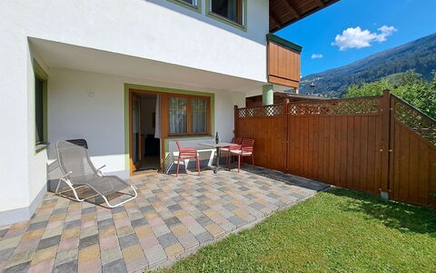 Zell am Ziller 685: Wood Stain, Garden, Shade, Flagstone, Hardwood, Landscaping, Yard, Eco Hotel, Courtyard, Backyard