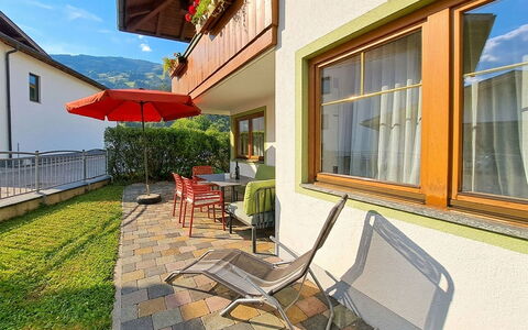 Zell am Ziller 685: Houseplant, Wood Stain, Flowerpot, Eco Hotel, Chair, Balcony, Shade, Yard, Landscaping, Villa