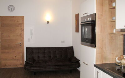 Accommodation:&nbsp;Anton 788.3