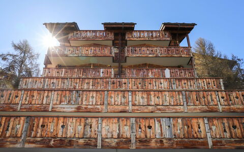 Terrasses du Paradis 5B: Sky, Daytime, Temple, Tree, Wood, Facade, Symmetry, Landmark, Leisure