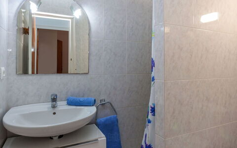 L'Escapade: Bathroom, Tile, Property, Room, Wall, Tap, Interior Design, Architecture, Plumbing Fixture, Bathroom Sink