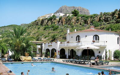 Calpe Calp 994: Water, Sky, Swimming Pool, Mountain, Building, Azure, Plant, Tree, Seaside Resort