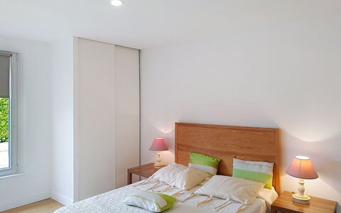 Le Saint Vigor: Furniture, Bed, Interior Design, Bedroom, Wall, Flooring, Wood, Floor, Room, Bedding
