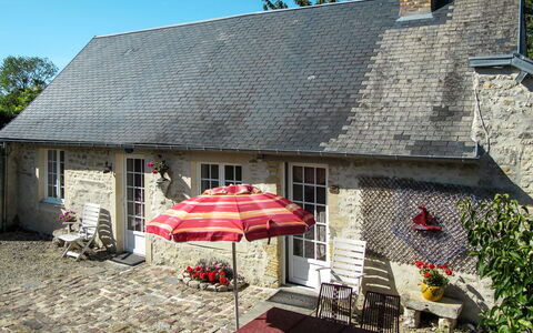Les Lutins: Building, Property, Plant, Window, Sky, Thatching, House, Umbrella, Cottage, Biome