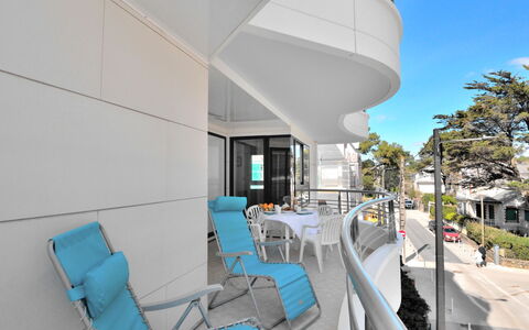 Mariza: Property, Sky, Interior Design, Shade, Chair, Line, Urban Design, Condominium, Tree, Leisure