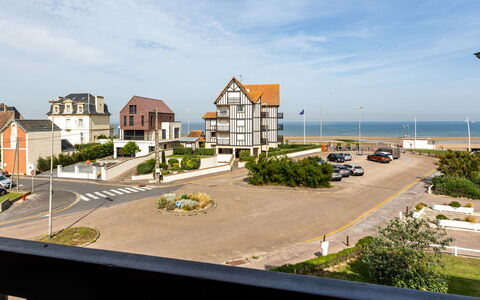 Accommodation:&nbsp;Cap Cabourg 100.31