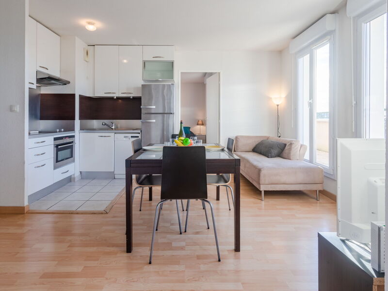 Accommodation:&nbsp;La Presqu'île 132.7