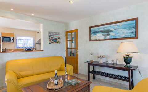L'Hermine: Table, Property, Picture Frame, Furniture, Azure, Wood, Lighting, Couch, Comfort, Interior Design