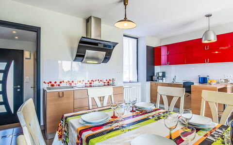 Ty Angèle: Interior Design, Flooring, Furniture, Ceiling, Floor, Apartment, Home, Room, Kitchen, Chair