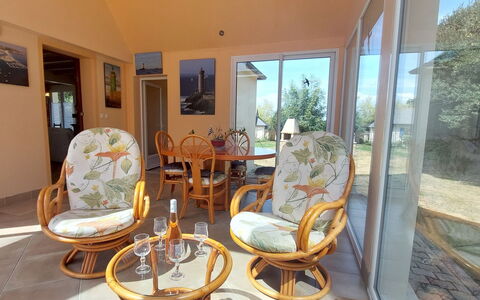 Nature et Mer: Furniture, Chair, Interior Design, Table, Kitchen & Dining Room Table, Wood Stain, Outdoor Furniture, Coffee Table, Dining Room, Houseplant