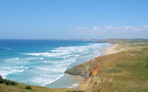 Nature et Mer: Water, Cloud, Sky, Water Resources, Natural Landscape, Terrain, Horizon, Wind Wave, Landscape, Formation