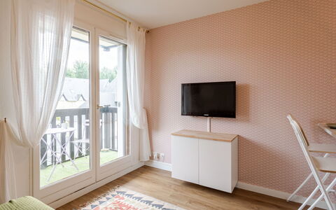 Accommodation:&nbsp;Le Clos Mathilde 180.20