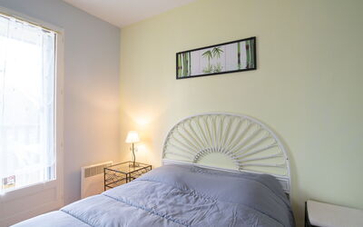 Accommodation:&nbsp;Fleur Marine 251.13