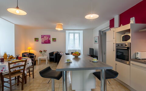Le Manoir: Table, Furniture, Property, Chair, Interior Design, Wood, Kitchen, Flooring, Floor, House