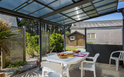 Rève de Plage: Plant, Furniture, Property, Table, Shade, Chair, Interior Design, Building, Window, Outdoor Furniture