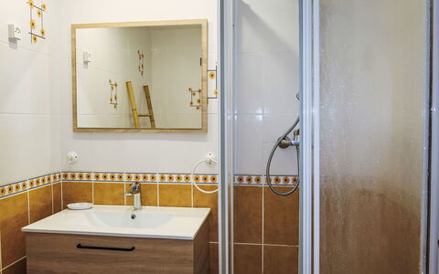 Ty Kerveal: Tap, Plumbing Fixture, Mirror, Sink, Building, Bathroom Sink, Bathroom, Wood, Flooring