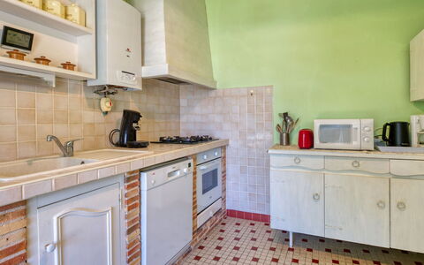 La Côte D'Argent: Cabinetry, Countertop, Furniture, Sink, Building, Kitchen Sink, Drawer, Wood, Interior Design, Kitchen Stove