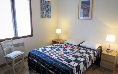 Caberal: Furniture, Property, Window, Comfort, Textile, Wood, Lighting, Interior Design, Bed Frame