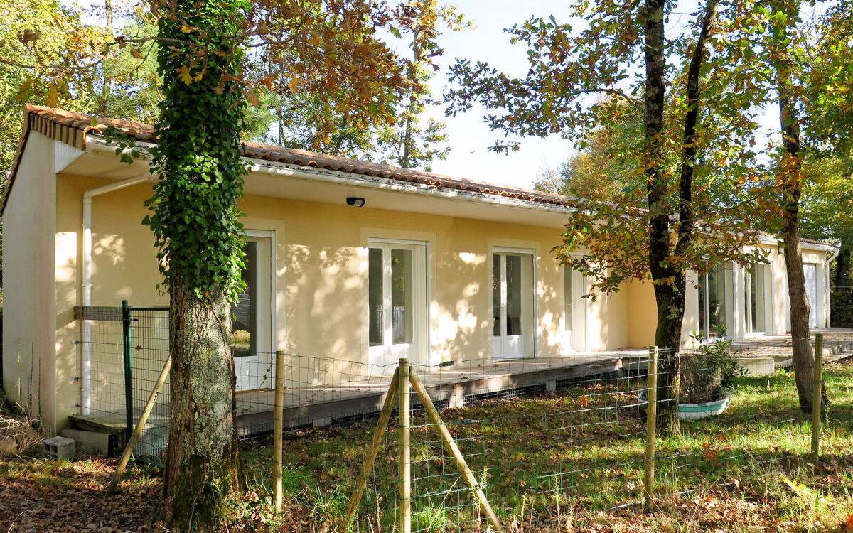 Le Pré Du Port (Hut125)
