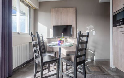 Accommodation:&nbsp;Les Normandières 350.15