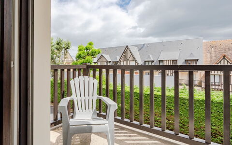 Accommodation:&nbsp;Cabourg Plage 450.24