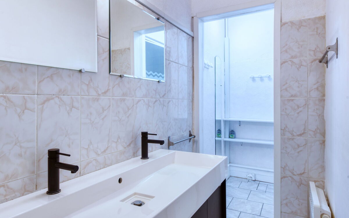 Accommodation:&nbsp;Pontac-Gadet 2 608.2