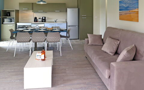 Accommodation:&nbsp;Les Sables D'Or T4 623.4