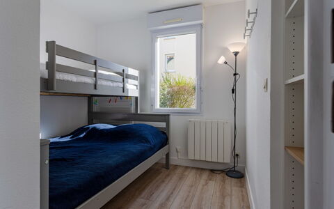 Cabourg 550: Interior Design, Flooring, Floor, Furniture, Wood, Bedroom, Ceiling, Room, Bed, Apartment