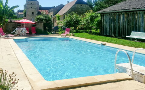 Le Mas de Serre: Water, Plant, Property, Swimming Pool, Sky, Building, Azure, Shade, Tree, Architecture