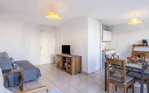 Cabourg 595: Furniture, Table, Cabinetry, Wood, Building, Flooring, Interior Design, Drawer, Floor, Living Room