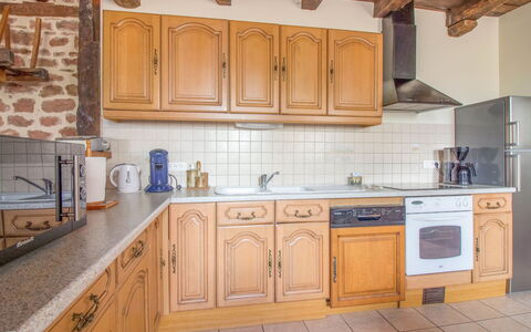 La Salesse: Brown, Cabinetry, Countertop, Property, Building, Sink, Tap, Kitchen Sink, Kitchen, Wood