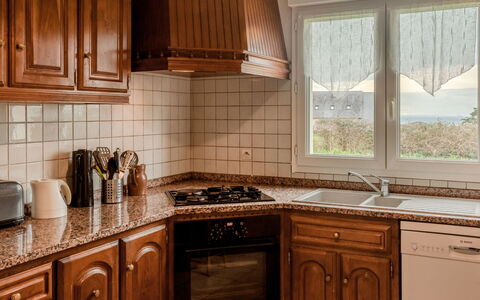 La Jolie Vague: Brown, Cabinetry, Countertop, Property, Building, Window, Kitchen, Wood, Kitchen Stove, Drawer