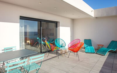 La Palangre 631.1: Furniture, Chair, Table, Wood, Interior Design, Shade, Flooring, Floor, Living Room, Outdoor Furniture