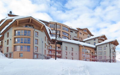 Le Taos 657.2: Property, Snow, House, Home, Building, Winter, Real Estate, Architecture, Residential Area, Condominium